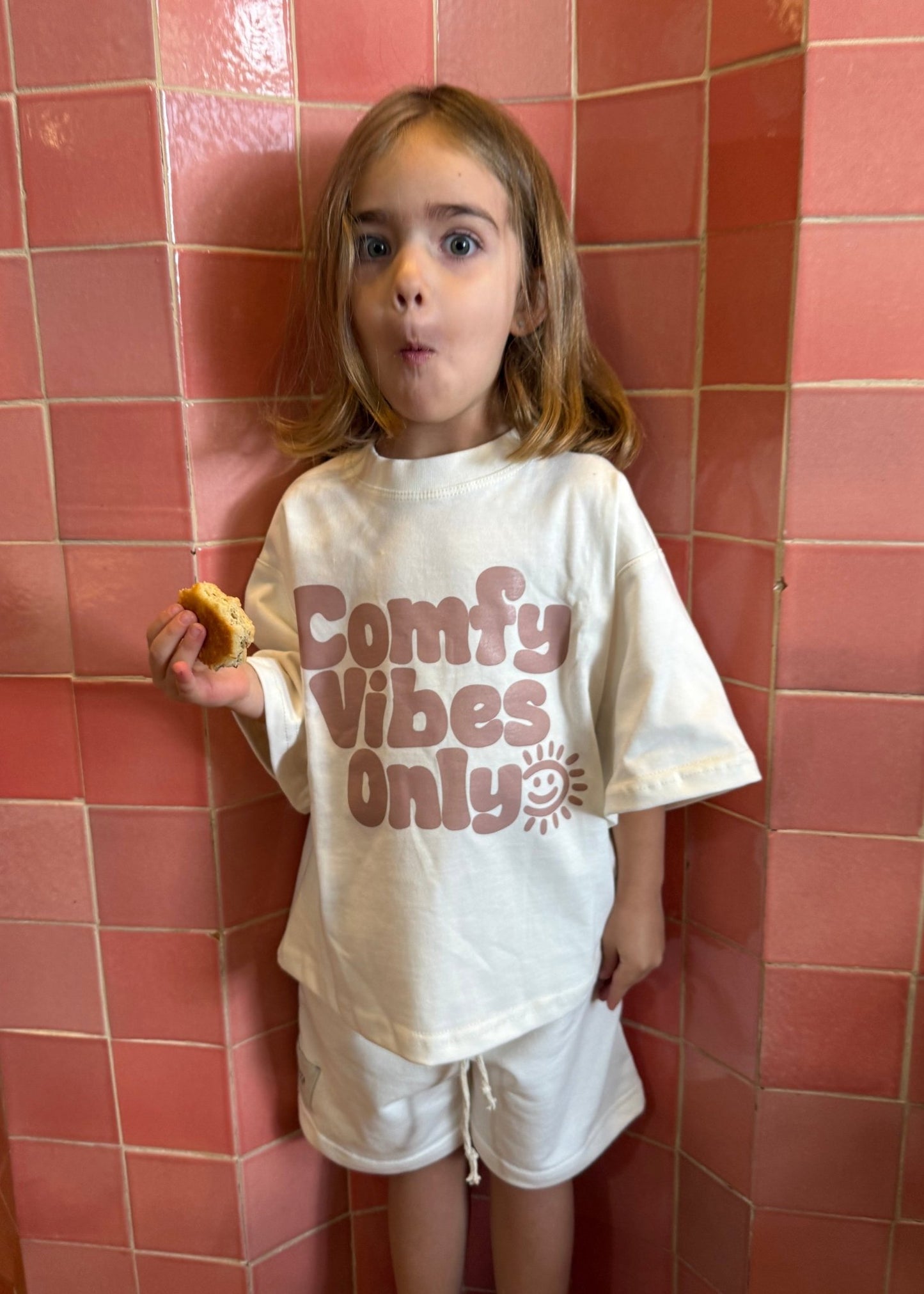 Comfy Vibes Only, todo el día - Bita Tinywear