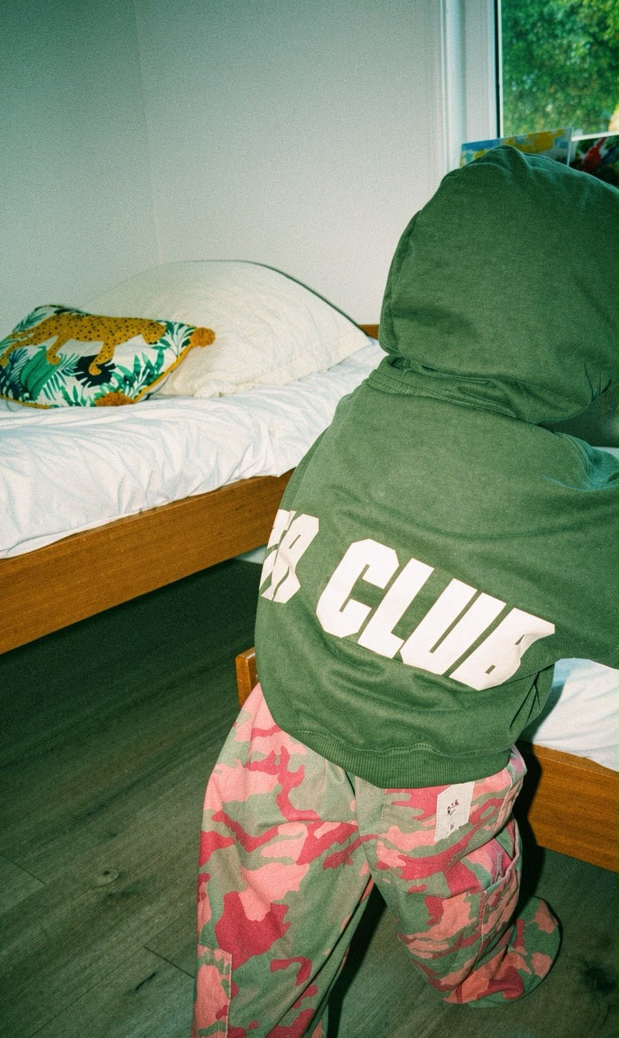 ✨ Polerón BITA CLUB Verde - Bita Tinywear